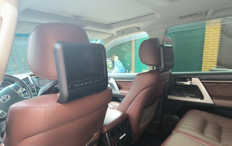 Toyota Land Cruiser 200, 2008 год, 3 100 000 рублей, 13 фотография