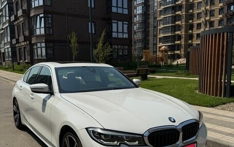 BMW 3 серия, 2019 год, 3 100 000 рублей, 3 фотография