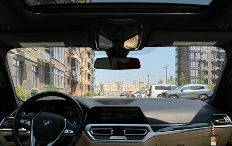 BMW 3 серия, 2019 год, 3 100 000 рублей, 13 фотография
