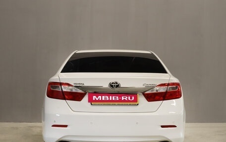 Toyota Camry, 2014 год, 1 739 000 рублей, 5 фотография