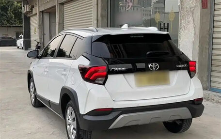 Toyota Yaris XP150 рестайлинг, 2022 год, 1 410 099 рублей, 4 фотография