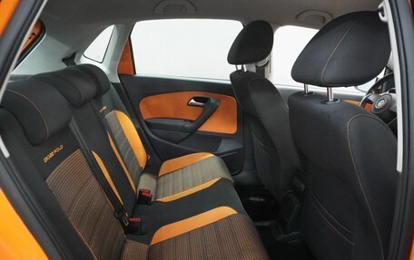 Volkswagen Polo VI (EU Market), 2011 год, 750 000 рублей, 12 фотография