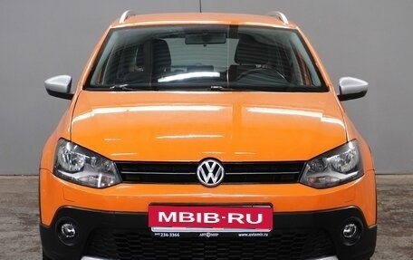 Volkswagen Polo VI (EU Market), 2011 год, 750 000 рублей, 2 фотография