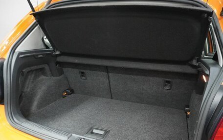 Volkswagen Polo VI (EU Market), 2011 год, 750 000 рублей, 14 фотография