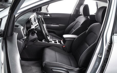 KIA Sportage IV рестайлинг, 2017 год, 1 799 000 рублей, 10 фотография