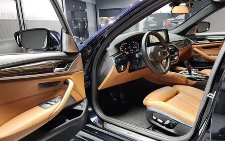 BMW 5 серия, 2021 год, 3 190 000 рублей, 8 фотография