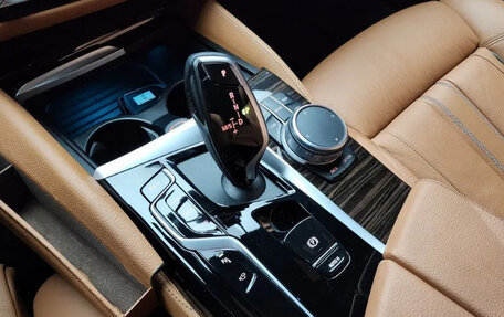 BMW 5 серия, 2021 год, 3 190 000 рублей, 14 фотография