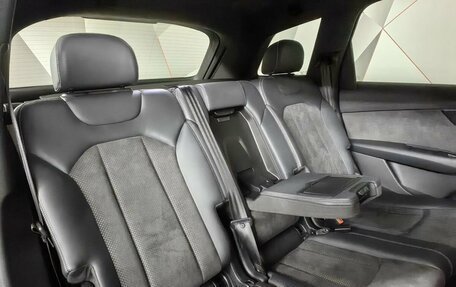 Audi Q7, 2019 год, 5 500 000 рублей, 15 фотография