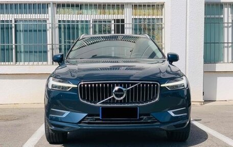 Volvo XC60 II, 2020 год, 3 200 000 рублей, 2 фотография