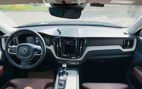 Volvo XC60 II, 2020 год, 3 200 000 рублей, 10 фотография