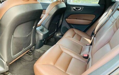 Volvo XC60 II, 2020 год, 3 200 000 рублей, 14 фотография
