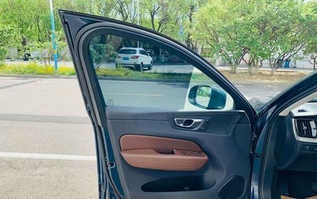 Volvo XC60 II, 2020 год, 3 200 000 рублей, 27 фотография