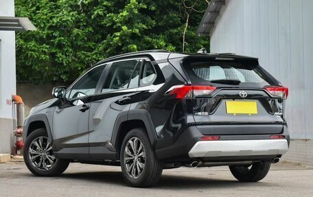 Toyota RAV4, 2025 год, 3 590 000 рублей, 3 фотография