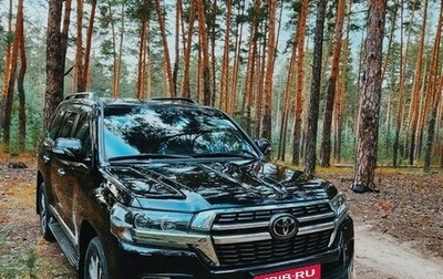 Toyota Land Cruiser 200, 2019 год, 8 600 000 рублей, 1 фотография