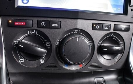 Opel Antara I, 2012 год, 1 104 000 рублей, 13 фотография