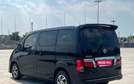 Nissan NV200, 2017 год, 1 550 000 рублей, 4 фотография