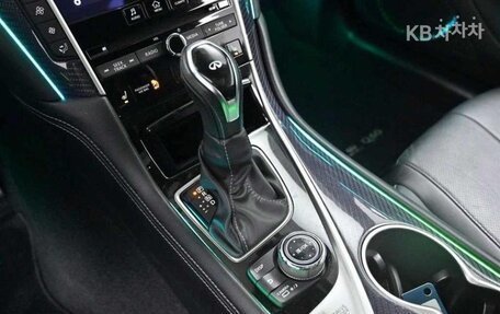 Infiniti Q60 II, 2020 год, 2 500 000 рублей, 10 фотография