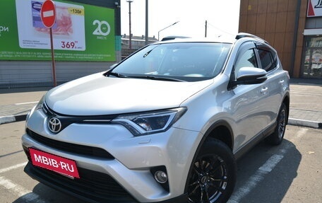 Toyota RAV4, 2015 год, 1 750 000 рублей, 5 фотография
