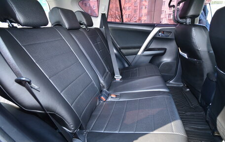 Toyota RAV4, 2015 год, 1 750 000 рублей, 17 фотография