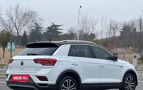 Volkswagen T-Roc I, 2022 год, 1 290 000 рублей, 4 фотография