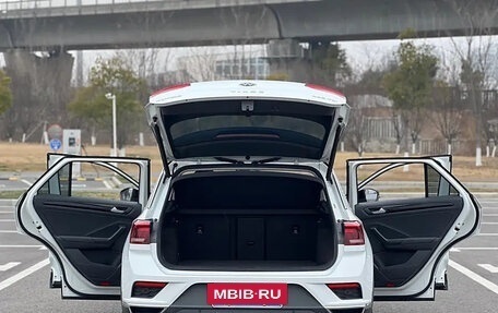 Volkswagen T-Roc I, 2022 год, 1 290 000 рублей, 7 фотография