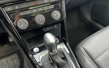 Volkswagen T-Roc I, 2022 год, 1 290 000 рублей, 14 фотография