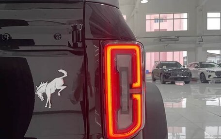 Ford Bronco, 2024 год, 5 800 000 рублей, 36 фотография