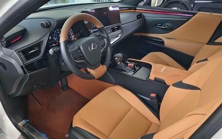 Lexus ES VII, 2022 год, 3 300 000 рублей, 8 фотография