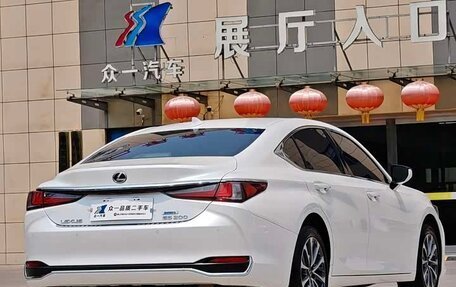 Lexus ES VII, 2022 год, 3 300 000 рублей, 4 фотография