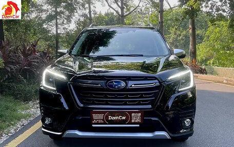Subaru Forester, 2021 год, 2 300 000 рублей, 2 фотография