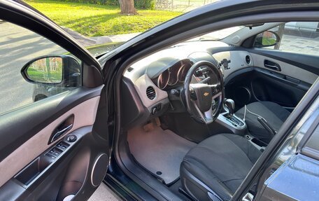 Chevrolet Cruze II, 2012 год, 500 000 рублей, 3 фотография
