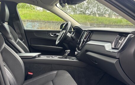 Volvo XC60 II, 2019 год, 3 399 999 рублей, 7 фотография