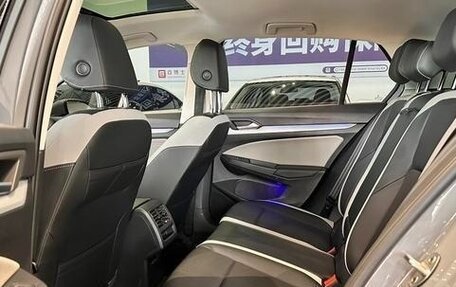 Volkswagen Golf VIII, 2021 год, 1 530 000 рублей, 11 фотография