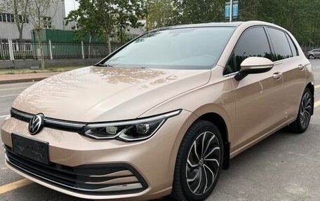 Volkswagen Golf VIII, 2021 год, 1 550 000 рублей, 1 фотография