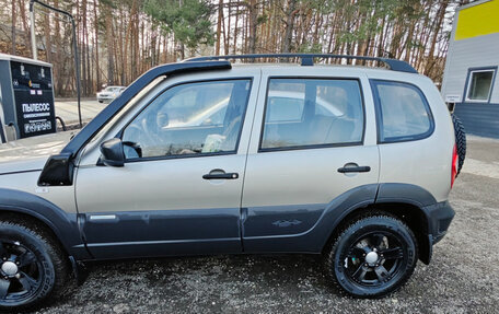 Chevrolet Niva I рестайлинг, 2015 год, 777 777 рублей, 2 фотография