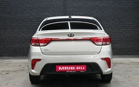 KIA Rio IV, 2018 год, 1 450 000 рублей, 5 фотография