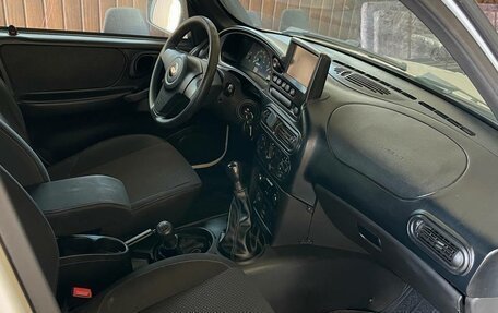 Chevrolet Niva I рестайлинг, 2019 год, 670 000 рублей, 7 фотография