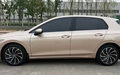 Volkswagen Golf VIII, 2021 год, 1 550 000 рублей, 4 фотография