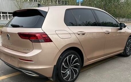 Volkswagen Golf VIII, 2021 год, 1 550 000 рублей, 8 фотография