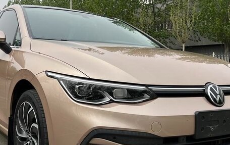 Volkswagen Golf VIII, 2021 год, 1 550 000 рублей, 3 фотография