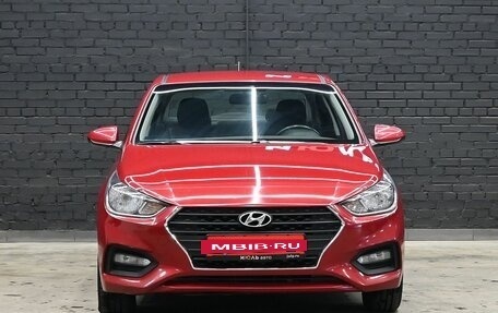 Hyundai Solaris II рестайлинг, 2017 год, 1 385 000 рублей, 2 фотография