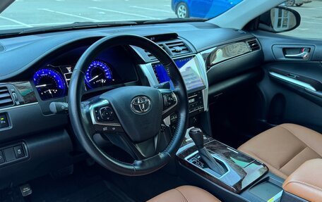 Toyota Camry, 2017 год, 2 479 000 рублей, 10 фотография