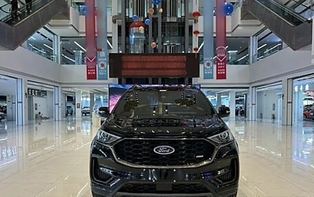 Ford Edge II рестайлинг, 2021 год, 2 530 000 рублей, 8 фотография
