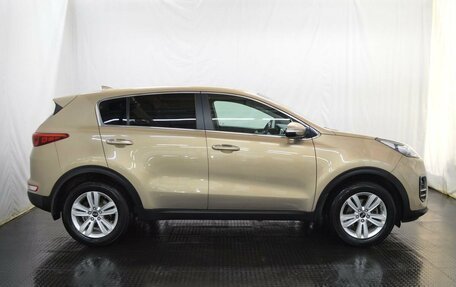 KIA Sportage IV рестайлинг, 2018 год, 1 700 000 рублей, 4 фотография