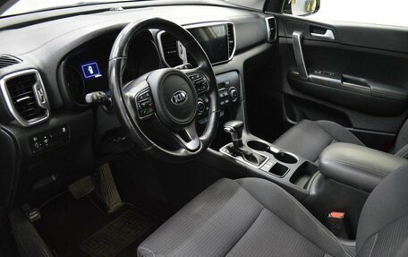 KIA Sportage IV рестайлинг, 2018 год, 1 700 000 рублей, 10 фотография