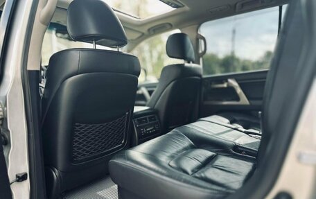 Toyota Land Cruiser 200, 2011 год, 2 900 000 рублей, 11 фотография