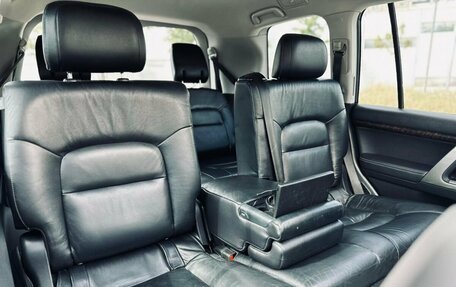 Toyota Land Cruiser 200, 2011 год, 2 900 000 рублей, 14 фотография