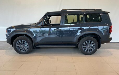 Toyota Land Cruiser Prado, 2024 год, 12 300 000 рублей, 3 фотография