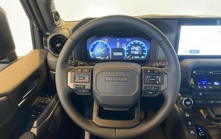 Toyota Land Cruiser Prado, 2024 год, 12 300 000 рублей, 17 фотография