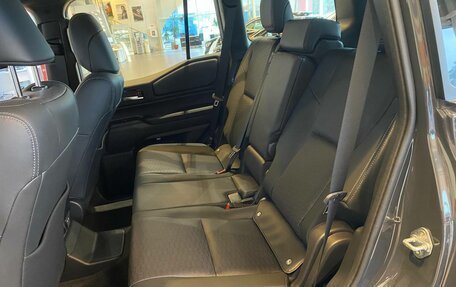 Toyota Land Cruiser Prado, 2024 год, 12 300 000 рублей, 21 фотография
